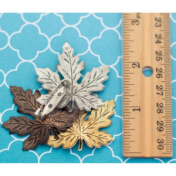 Vintage Leaves of the Seasons Brooch - R29 - Picture 2 of 2